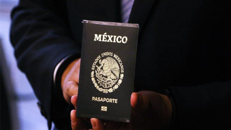 Presenta SRE nuevo pasaporte electrónico que contará con un chip