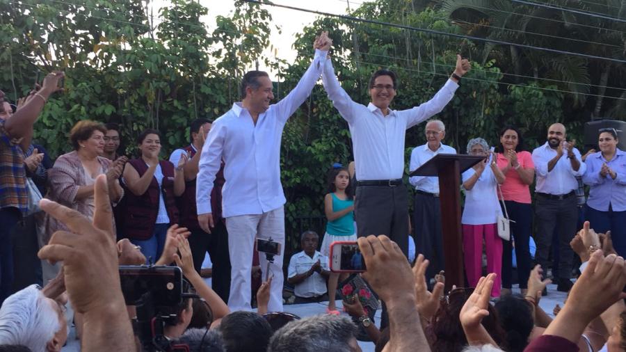Recibe Erasmo González Robledo su carta de mayoría como diputado federal VII distrito