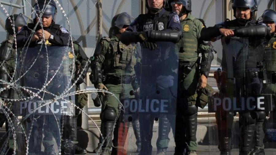 Exhiben grupo de Facebook de CBP sobre burlas a migrantes