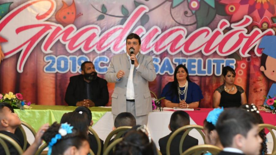 Pide Presidente Municipal a padres de familia hacer equipo para bien de las nuevas generaciones