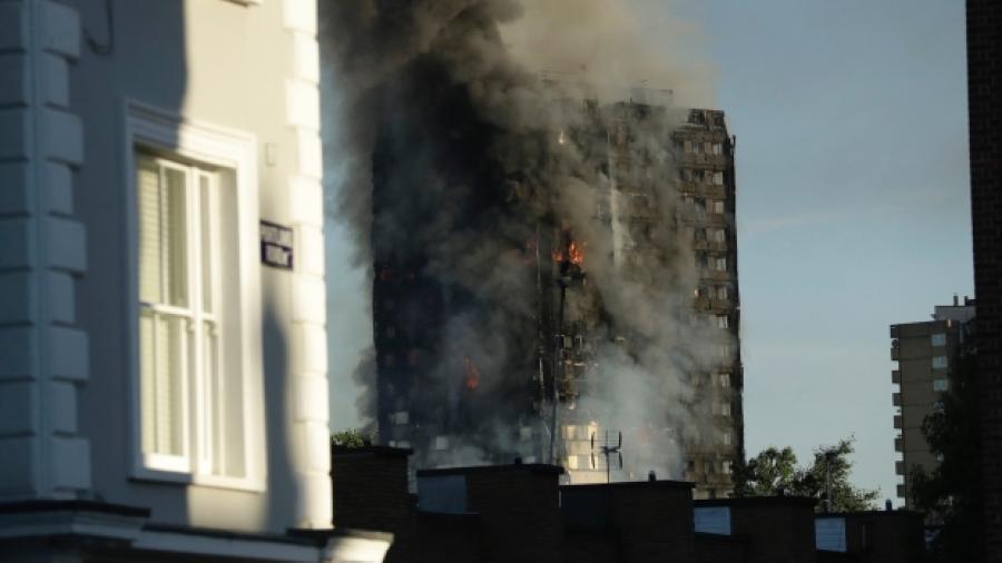 Se eleva a 79 el número de muertos y desaparecidos tras incendio en Londres
