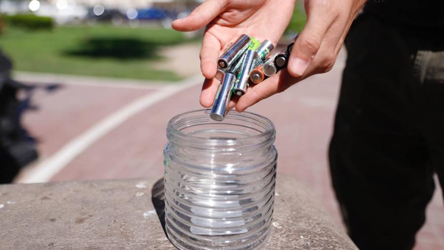 Realizan Gobierno Municipal recaudación de baterías para evitar contaminación 