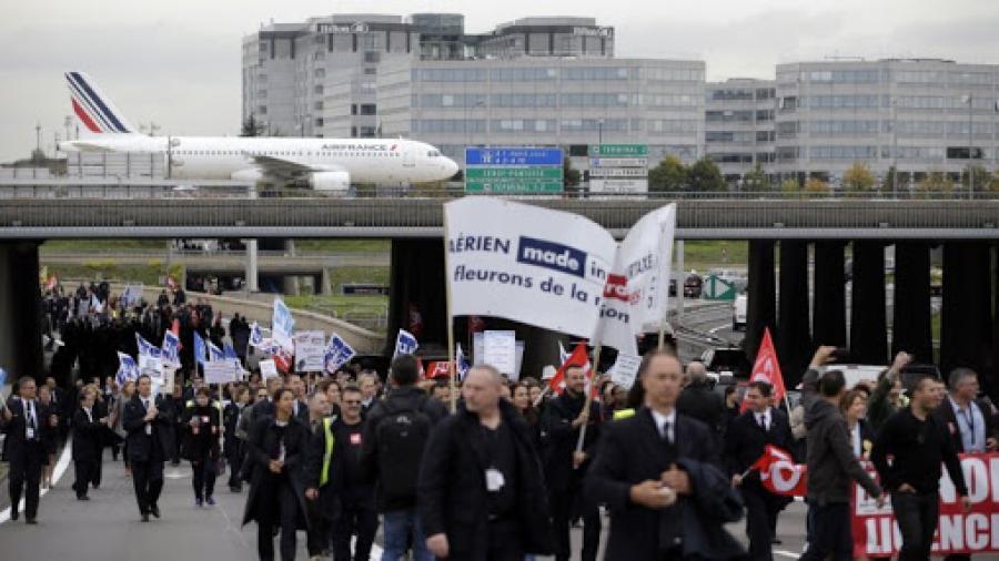 Sindicatos de Air France amenazan con oleada de huelgas