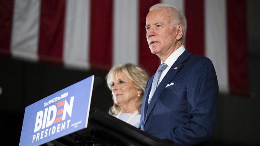 Joe Biden emite voto anticipado en Delaware