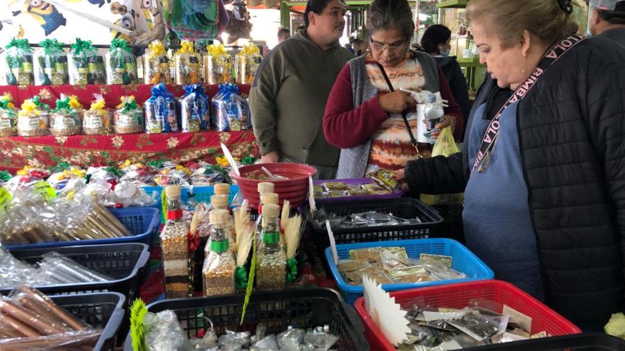 Buscan con rituales trabajo, salud y amor para Año Nuevo