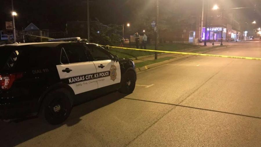 Hombre mata a 4 personas en tiroteo en bar