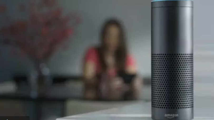 Amazon puede escuchar lo que dices delante de Alexa