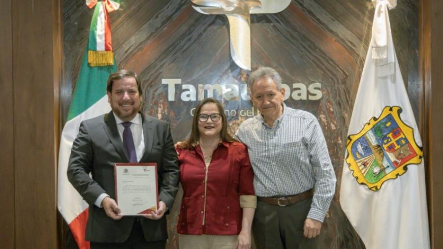Entregan nombramiento a nuevo subsecretario de Planeación en Educación de Tamaulipas