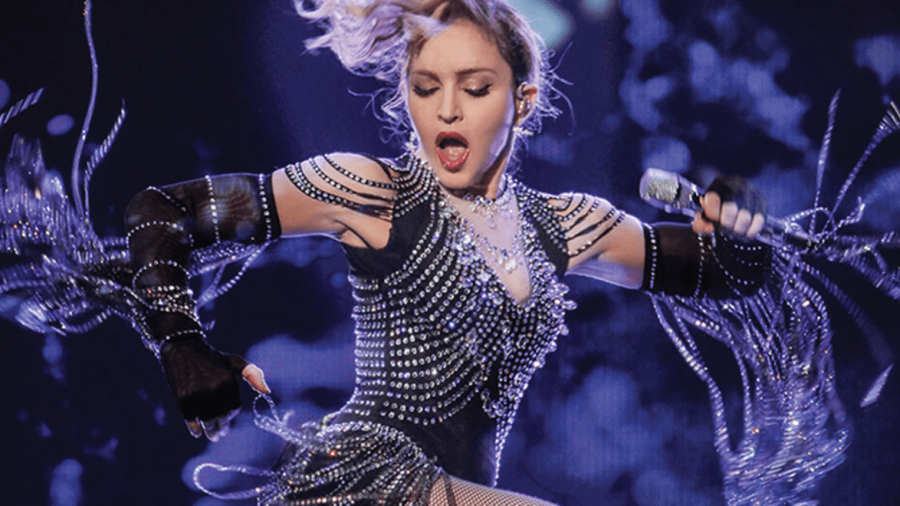 Madonna se une al reto y baila cumbia