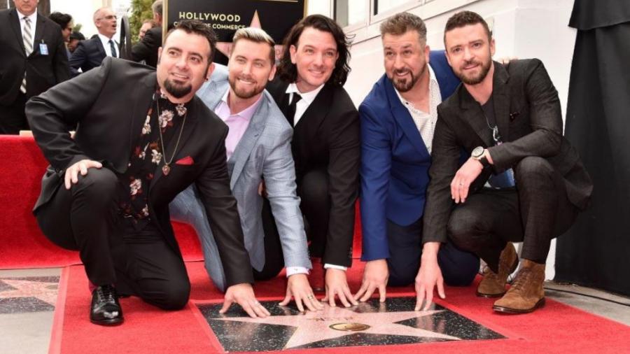 NSYNC recibe estrella en el Paseo de la Fama de Hollywood 