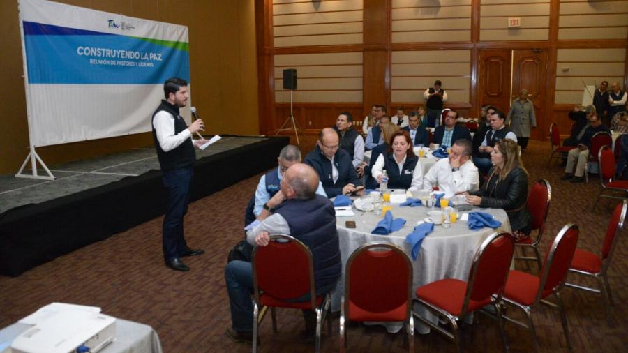 Sostienen encuentro con organizaciones religiosas