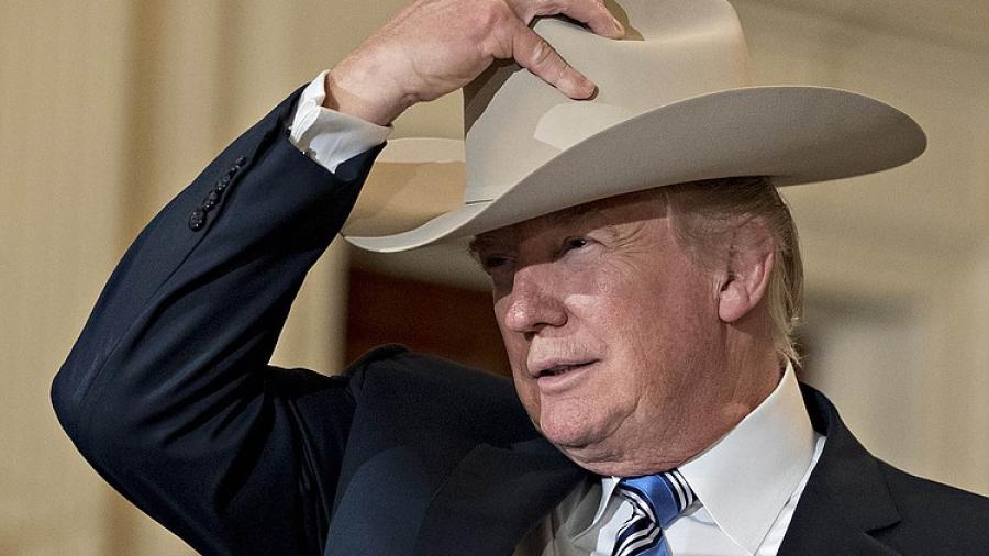 Un 40% de estadounidenses considera a Trump no apto para dirigir EU