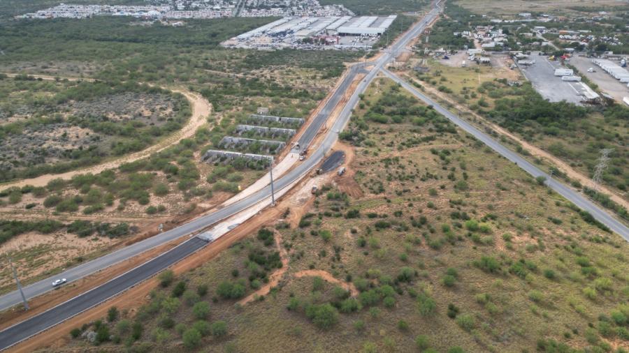 Avanza construcción de bulevar Miraflores