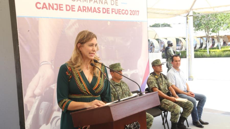 Inaugura Maki Ortiz campaña de Canje de Armas