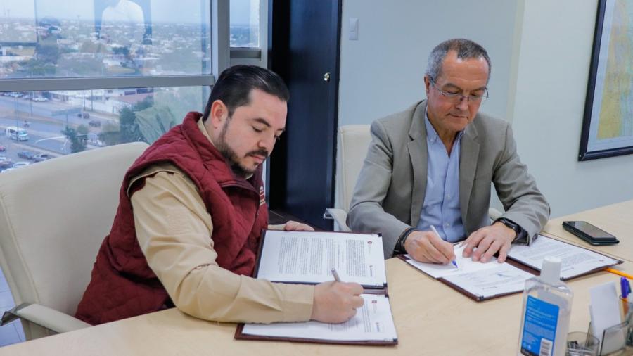 SEDENER firma convenio con GEOSTOCK