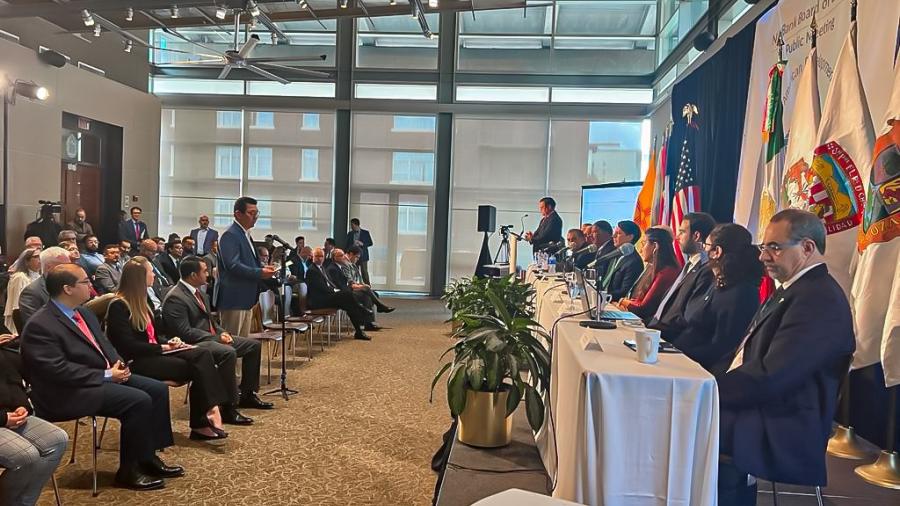 Expone Alcalde Mario L&oacute;pez ante NADBank proyectos para Matamoros por 111 MDD