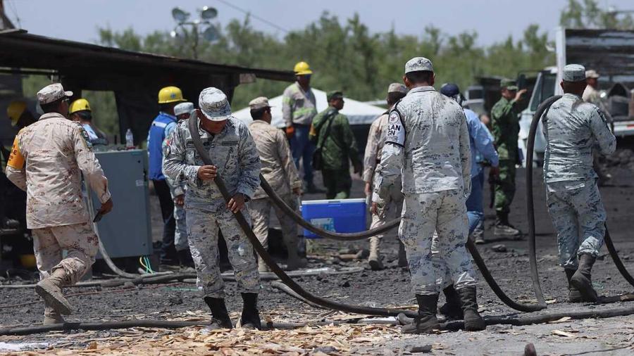 Familias de los mineros serán indemnizados: AMLO 