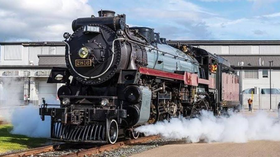Por tomarse "selfie" con la locomotora "La emperatriz", mujer muere