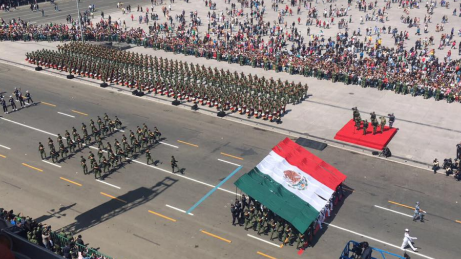 Concluye con gran éxito el desfile militar en el Zócalo de la CDMX