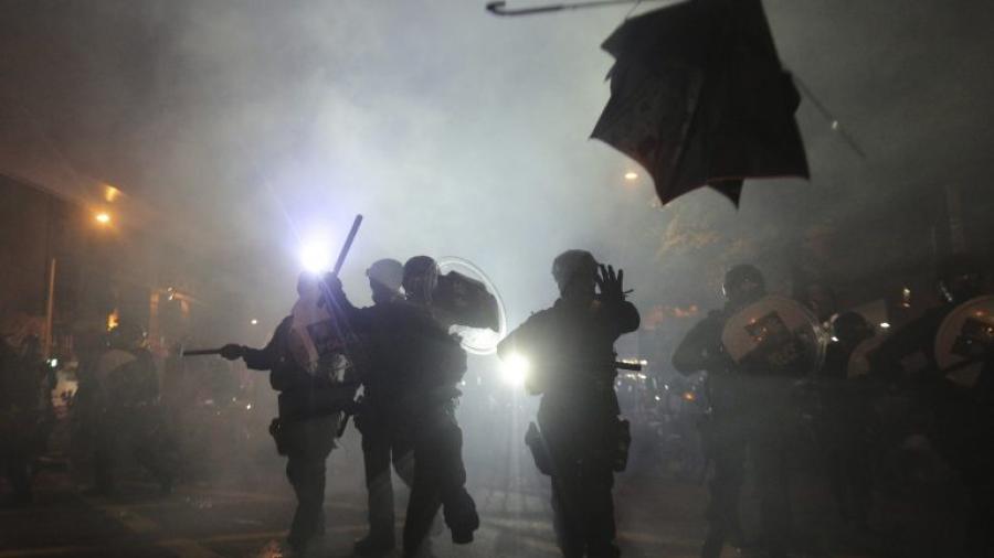 Condena China el vandalismo contra su oficina en Hong Kong