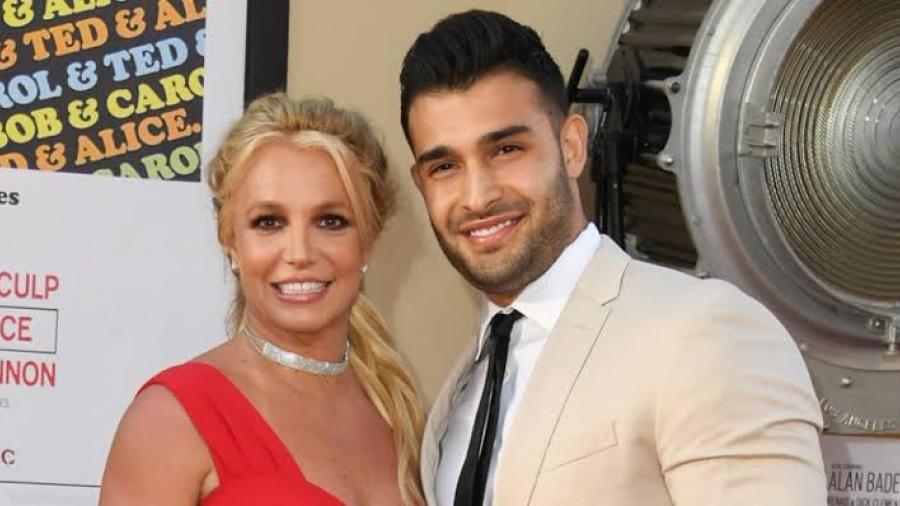 Britney Spears revela que perdió al bebé que esperaba con Sam Asghari