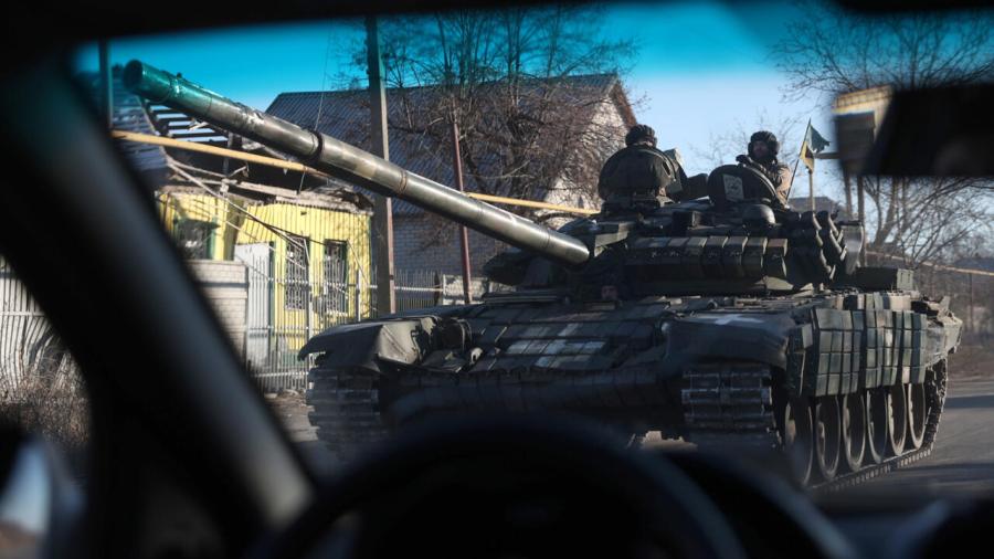 Ucrania afirma que recibirá más de 100 tanques pesados de aliados occidentales