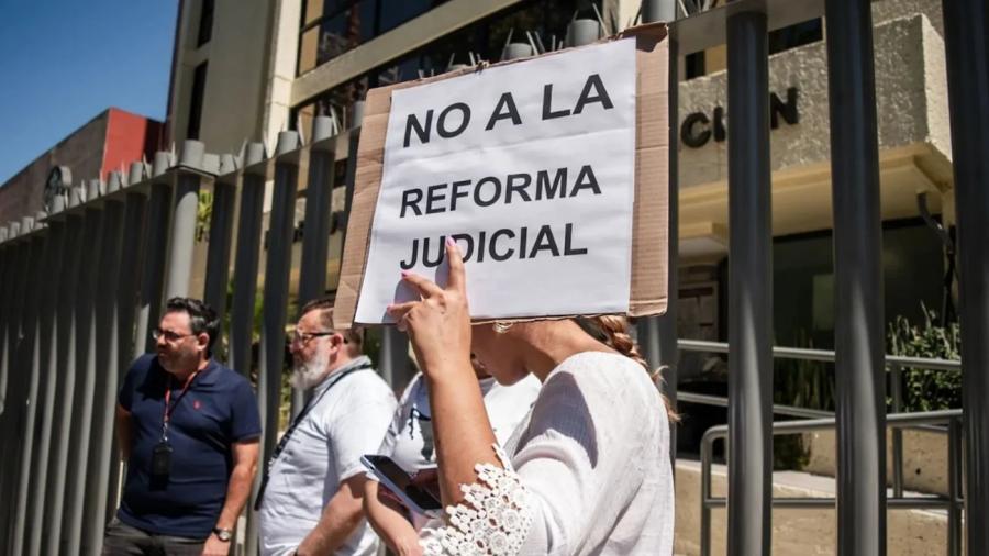 Jueces y magistrados determinaron continuar con el paro de labores en todo el país