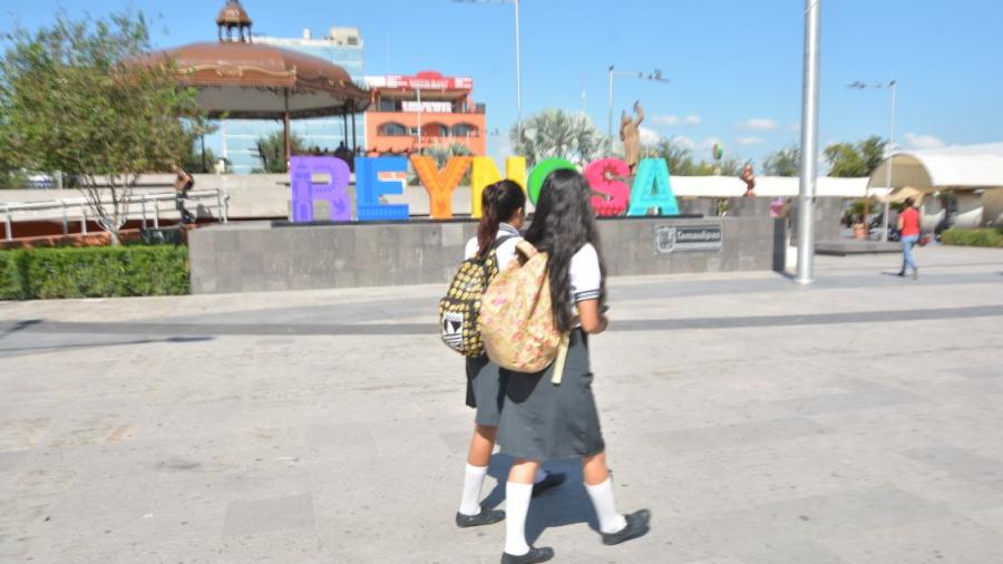 Entrega Reynosa becas educativas