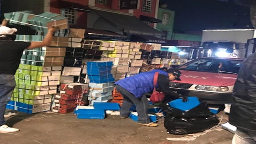 Aseguran cerca de 9 mil pares de tenis `pirata&acute;