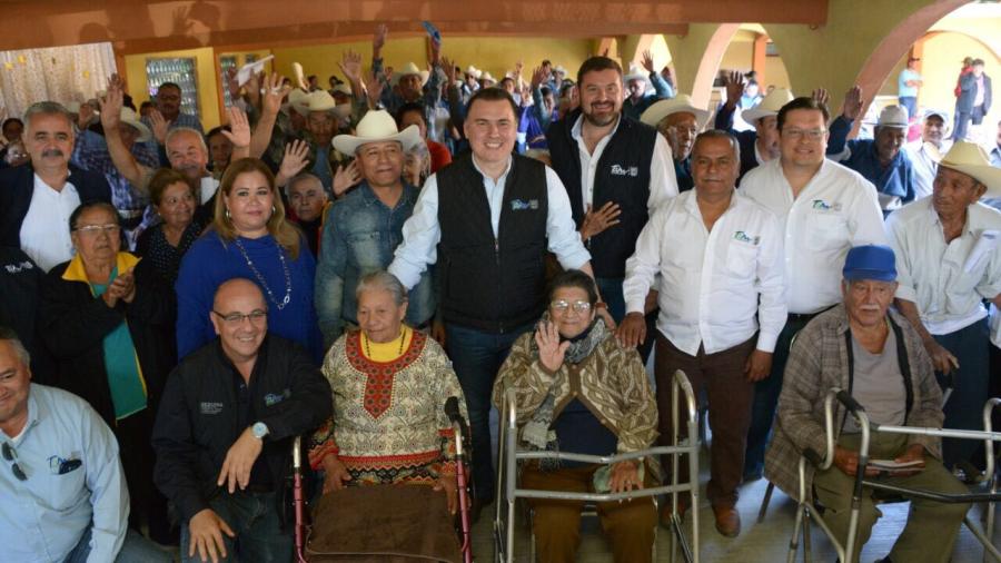 Entrega Gobierno de Tamaulipas ayuda a adultos mayores