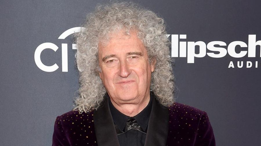 Brian May, guitarrista de Queen, da positivo a Covid-19