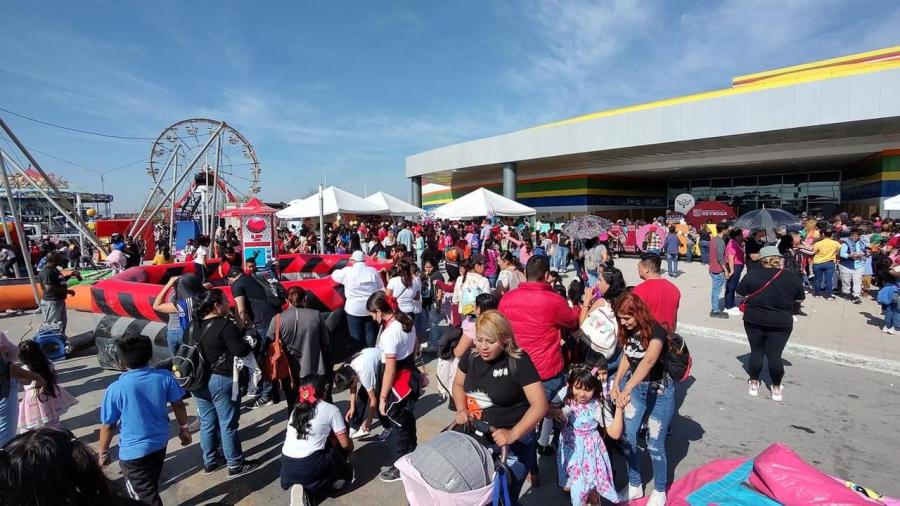 Celebran familias en Expo Reynosa