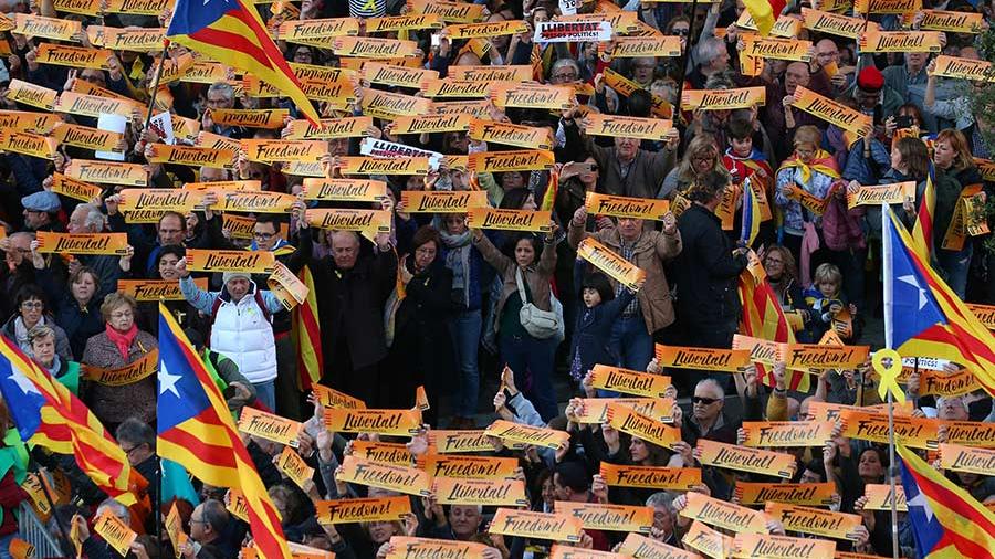 Se manifiestan en Barcelona por liberación de separatistas