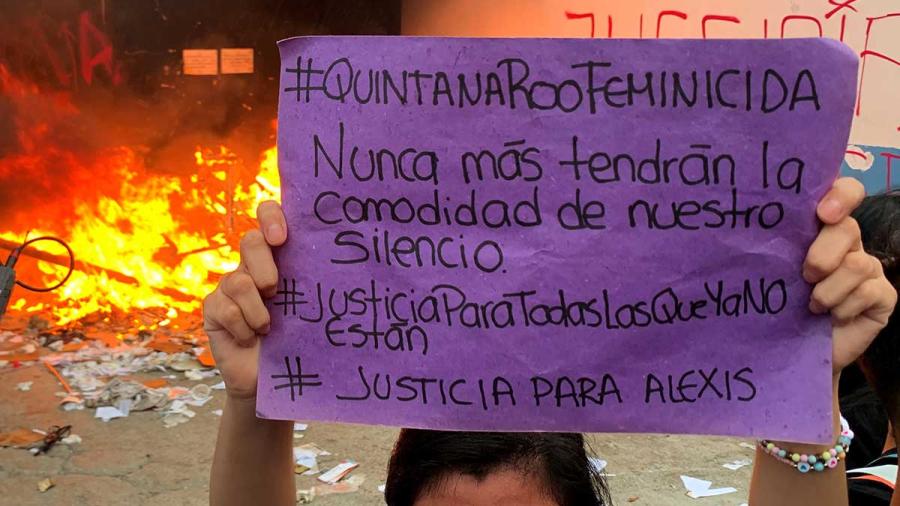 Mujeres detenidas durante protestas por feminicidios en Cancún denuncian agresiones sexuales por parte de policías