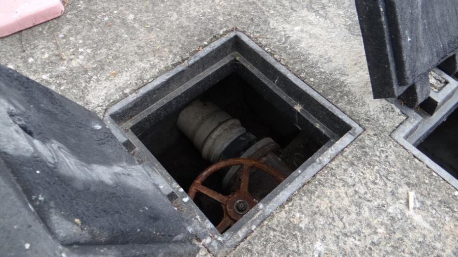 Labora COMAPA en reposición del servicio de agua en Vista Hermosa