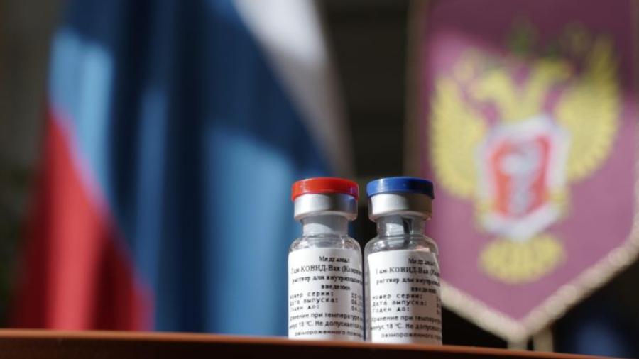 Rusia patenta  'EpiVacCorona' su segunda vacuna contra la Covid-19 