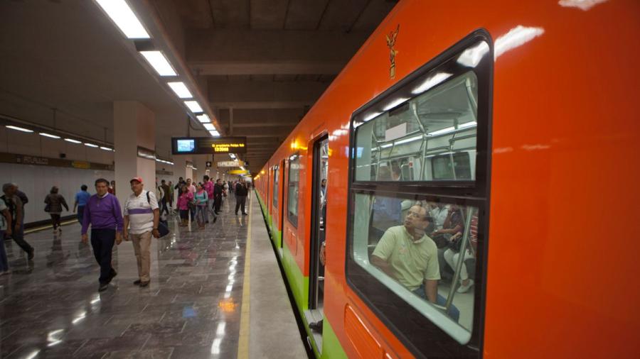 Mantiene Metro operativo navideño contra robos, ambulantaje y suicidios  
