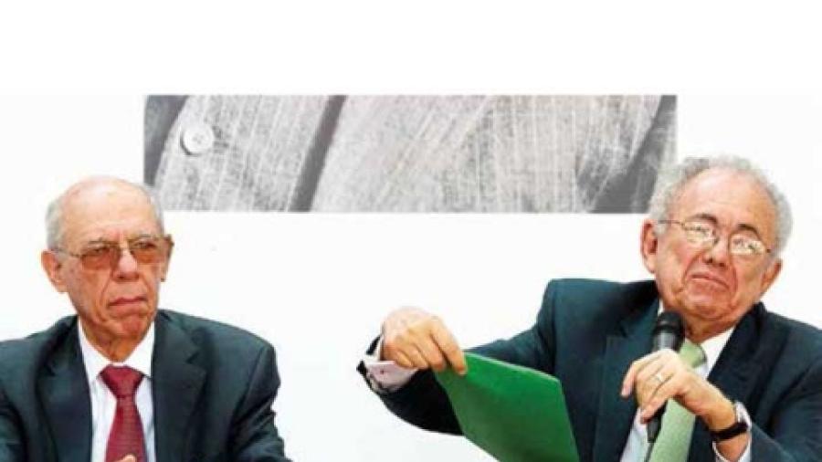 Fin de Bases Militar: Jim&eacute;nez Espri&uacute;