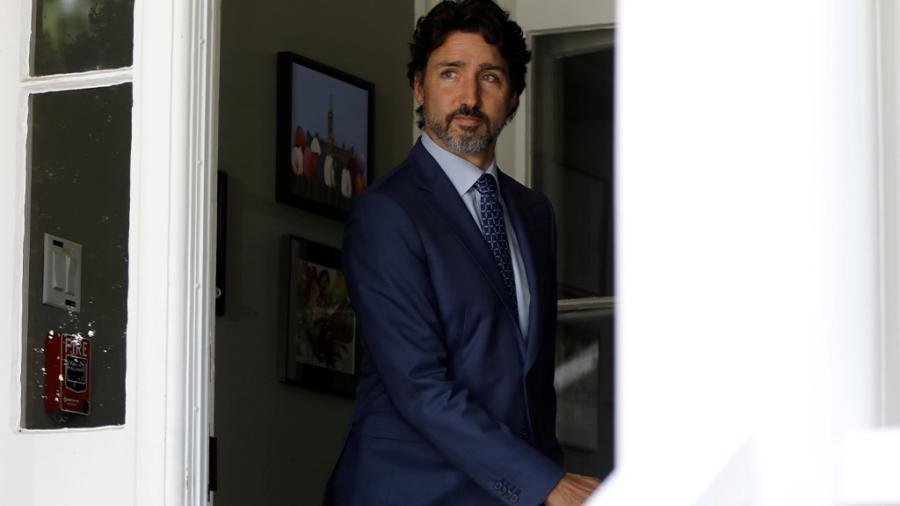 No puedo aceptar invitación de un país que amenaza a Canadá con aranceles: Trudeau 