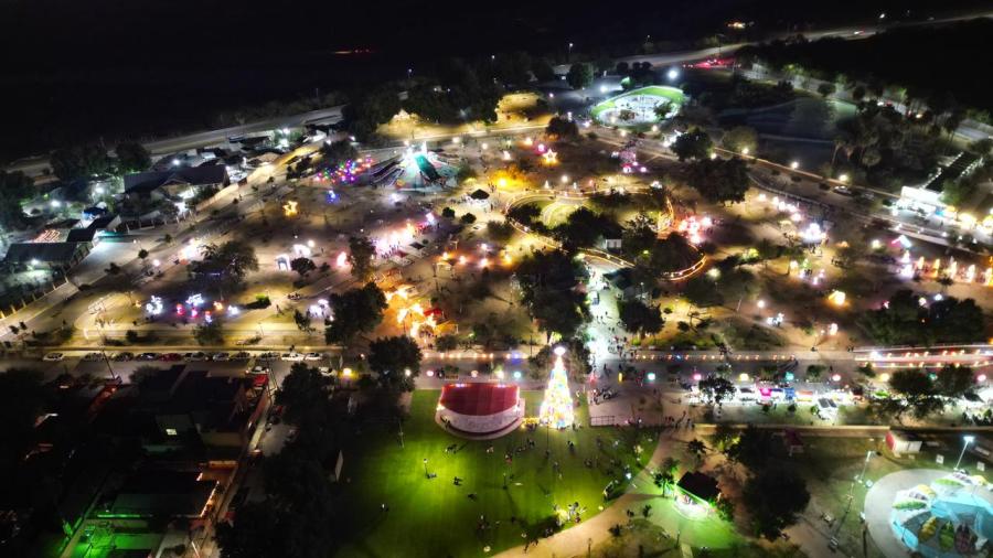 Invita Gobierno Municipal al Viveros M&aacute;gico; un espacio gratuito para celebrar la navidad en familia.