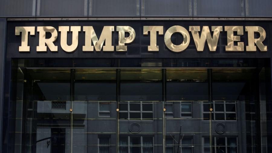 Roban computadora con información secreta sobre Torre Trump y Clinton