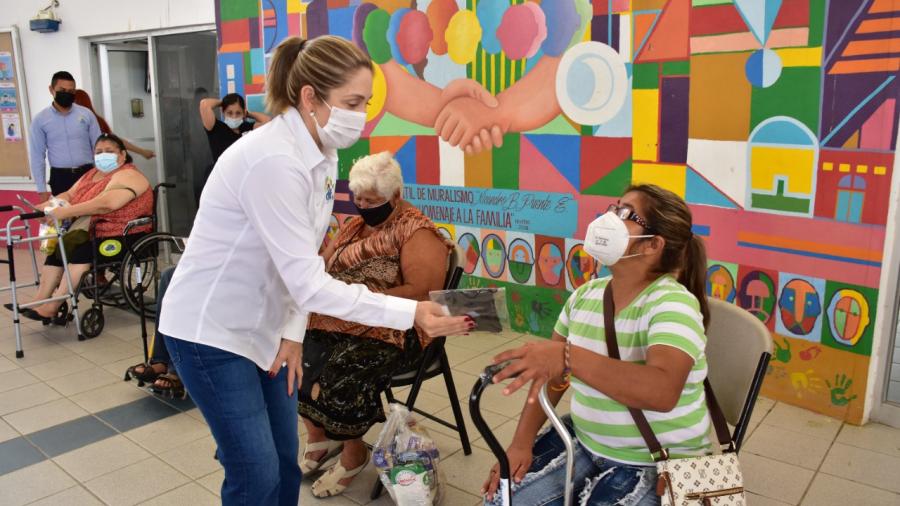 DIF Reynosa beneficia a personas con discapacidad