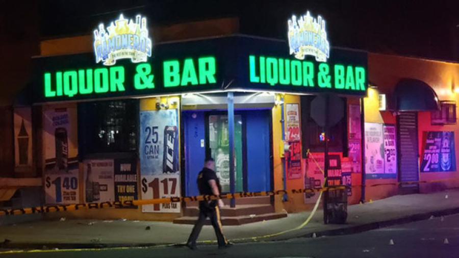 Al menos 9 heridos tras tiroteo en un bar en Texas