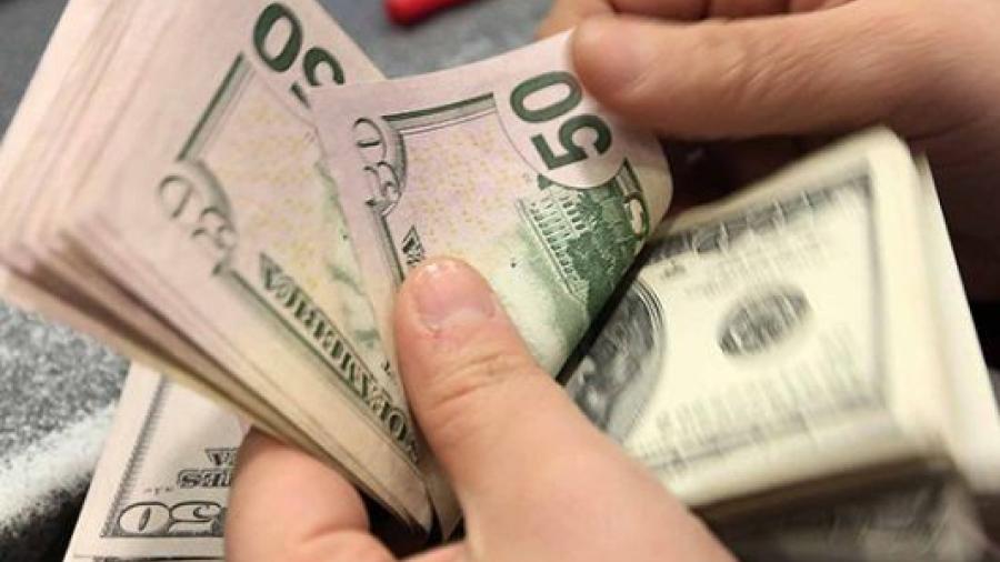 D&oacute;lar cotiza a la venta en 18.95 pesos