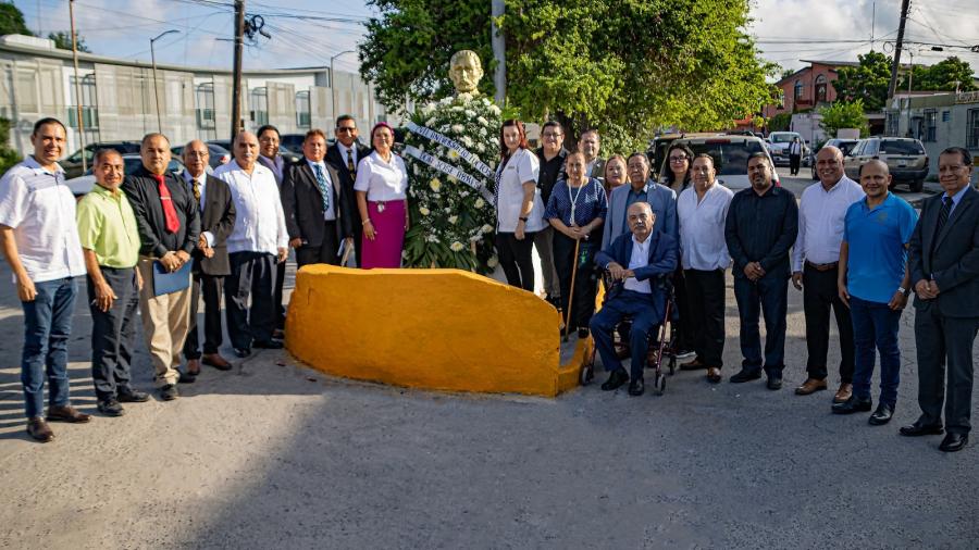 Conmemoran 107 Aniversario Luctuoso del profesor y Poeta “José Arrese Falcón”