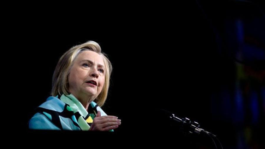 El trabajo soñado de Clinton, trabajar en Facebook