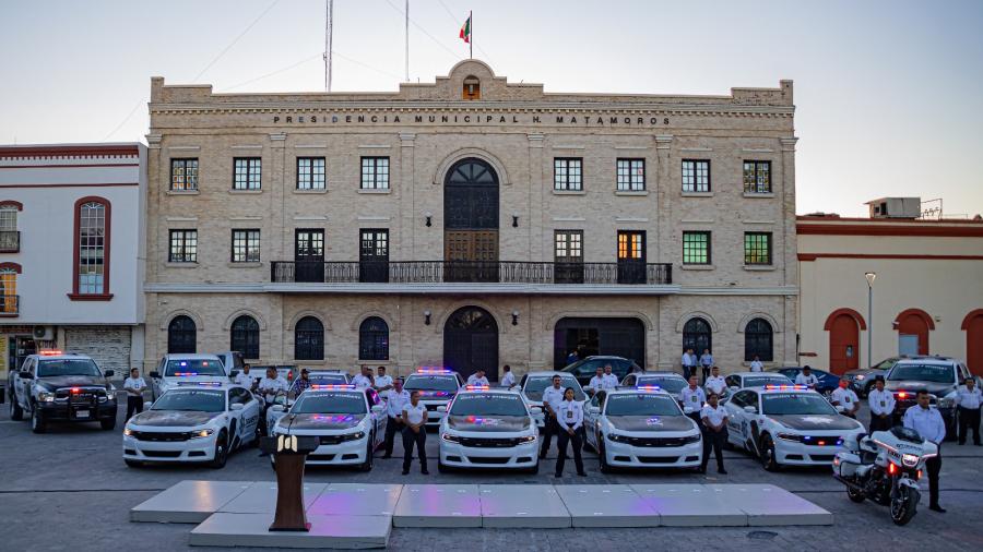 Entregan 14 patrullas de tránsito a la Secretaria de Seguridad y Vialidad