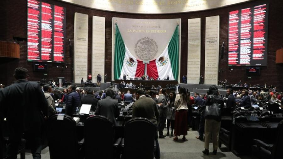 Por mayoría diputadas y diputados avalan creación de aerolínea del estado