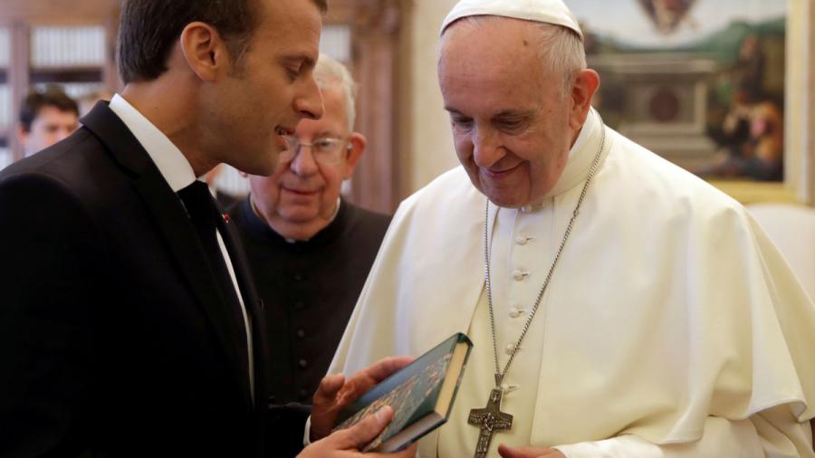 Papa Francisco y Macron se reúnen en el Vaticano