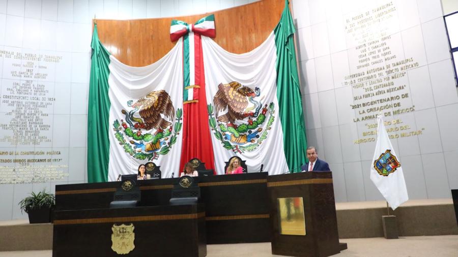 Aprueba Congreso Ley de Ganadería